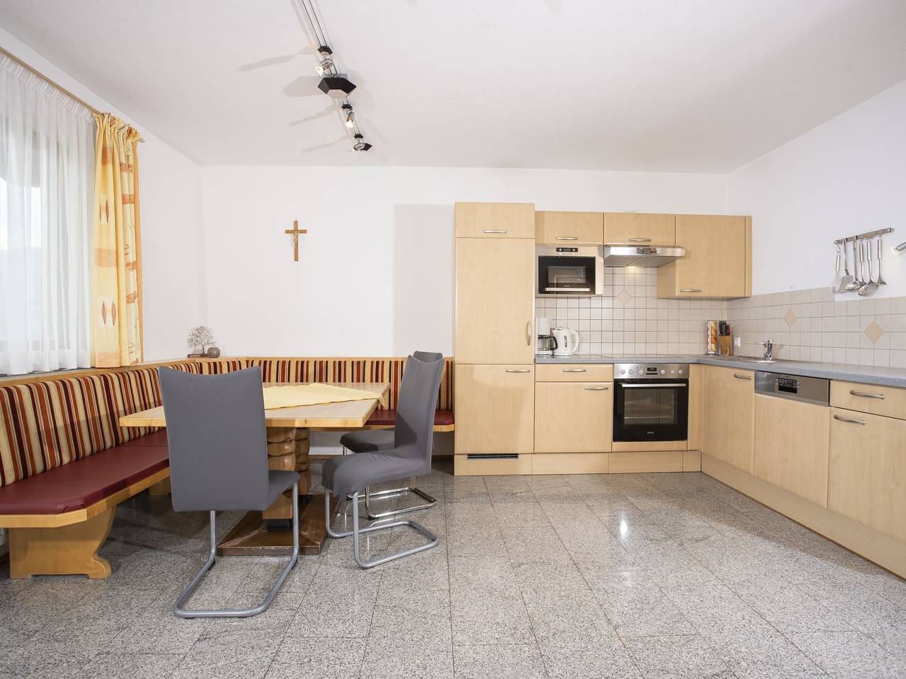 Entire apartment, Ferienhof Sonnseitn in Stummerberg, Ski-Optimal Hochzillertal