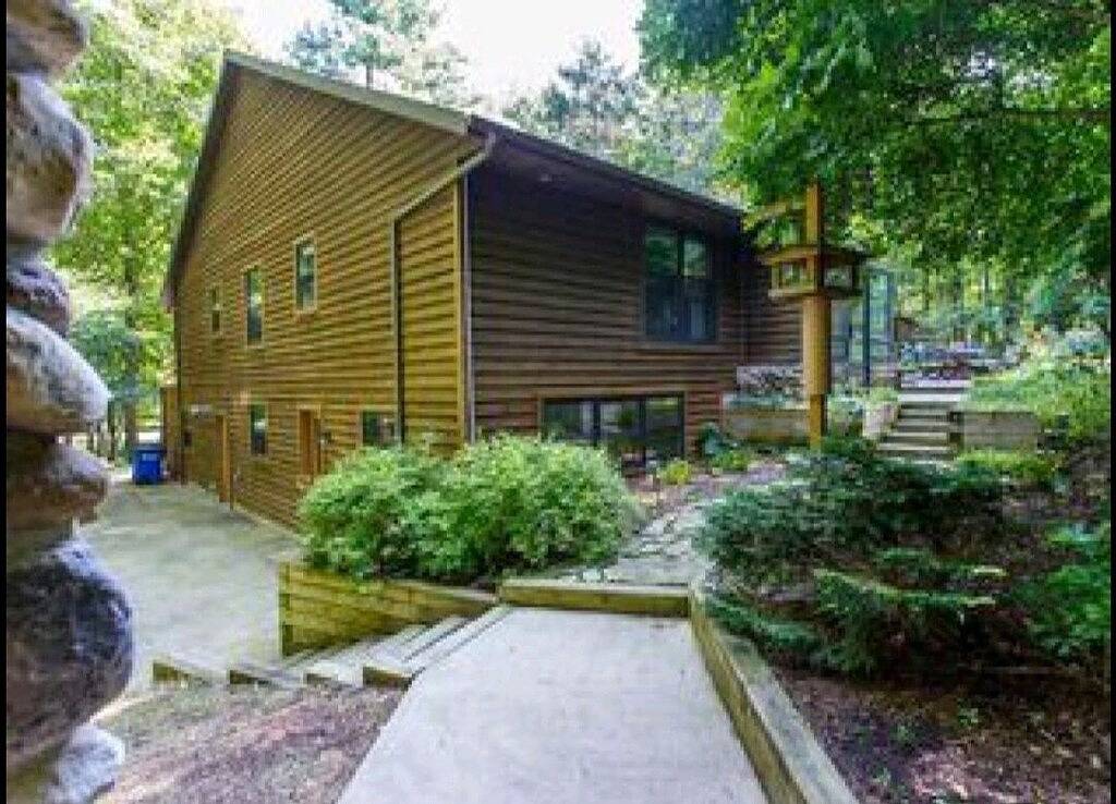 Gästesuite: Privates Schlafzimmer, Badezimmer, Wohnzimmer in Suamico, Brown County (WI)