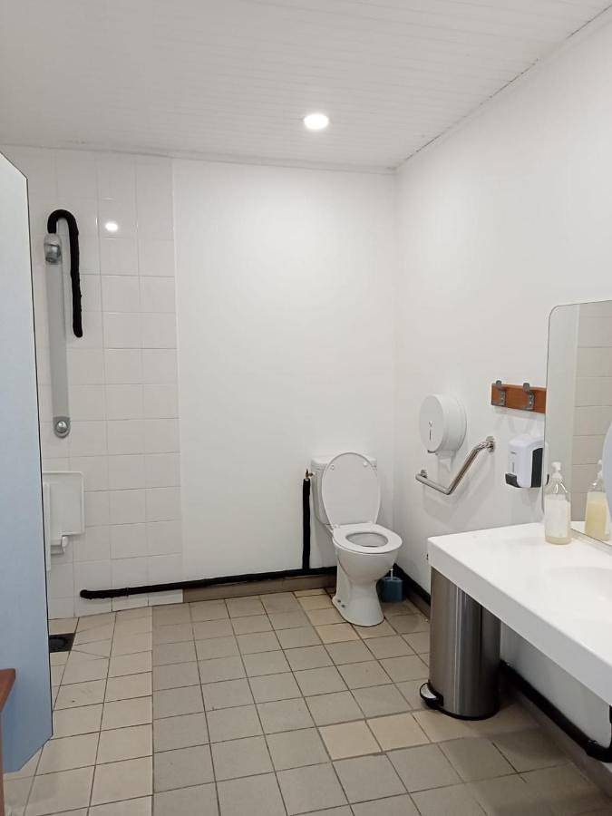 Bateau pour 2 personnes, avec terrasse et vue, animaux acceptés dans les Pays de la Loire - 2