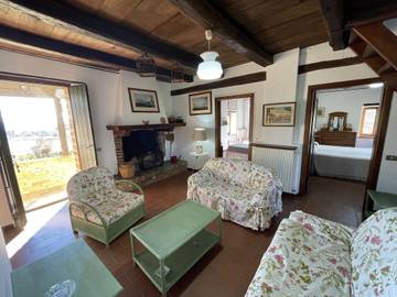Casa Vacanza per 10 Persone in Amandola, Parco nazionale dei Monti Sibillini, Foto 1
