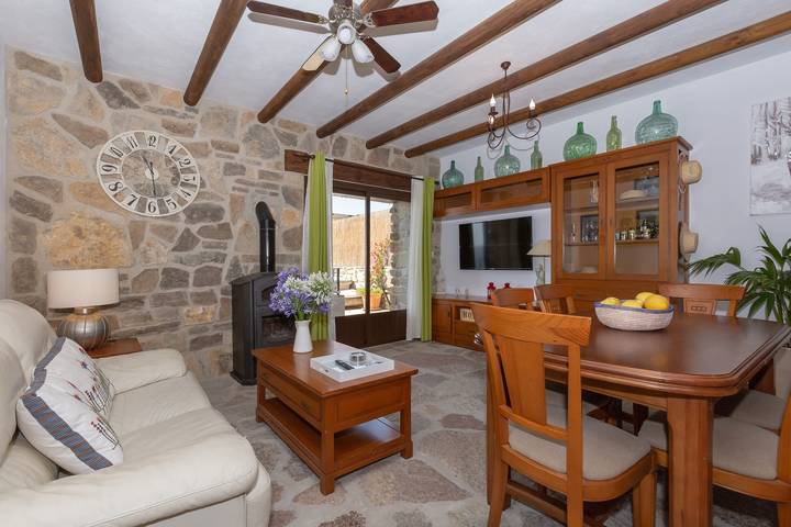 Luxury Villa Casa el Impero with Pool, Terrace, Unique Mountain View and Wifi in Gaucín, Los Alcornocales