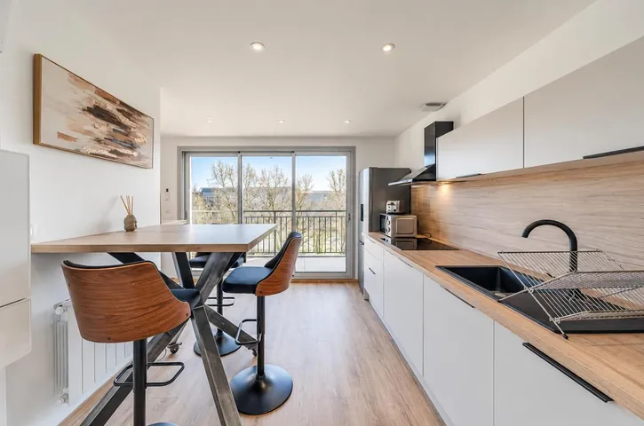 Apartamento de vacaciones para 12 personas, con vistas y balcón - 1