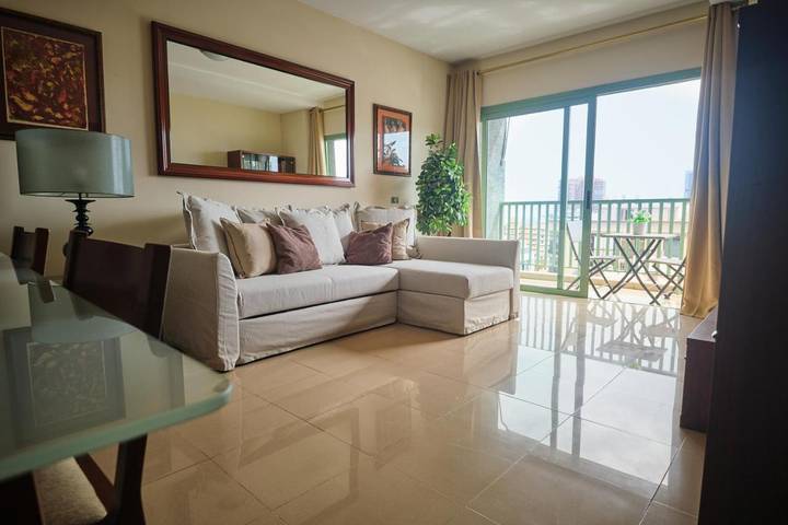 Apartamento para 5 personas, con vistas y terraza en El Cabo