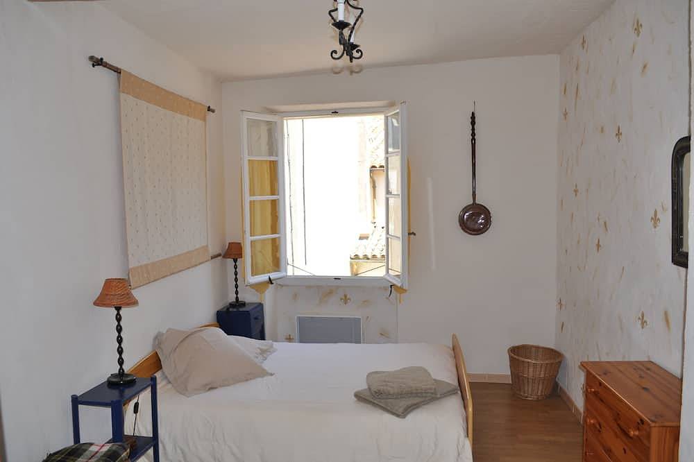 The Cathar Cottage, Pennautier - Encantadora y tradicional casa de pueblo in Pennautier, Región de Carcassonne