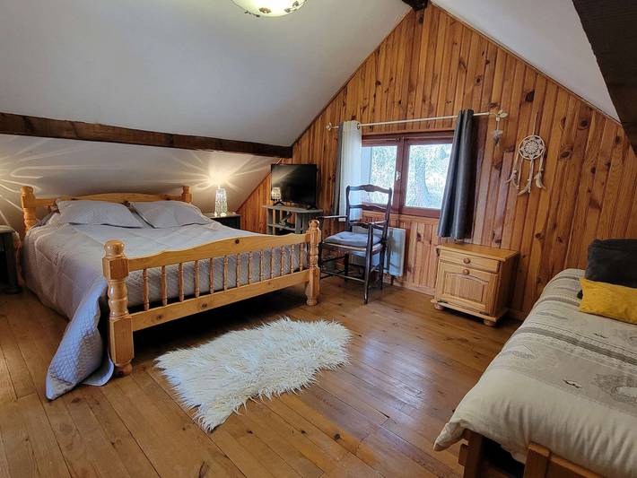Chalet acogedor con capacidad para 5 personas, cerca de pistas de esquí, senderismo y comercios in Saint-Michel-de-Chaillol, Parque Nacional de los Ecrins