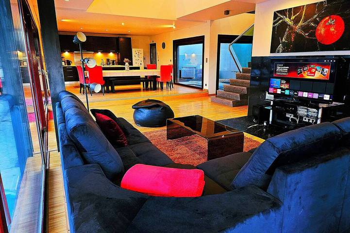 Location de vacances pour 22 personnes, avec sauna ainsi que jacuzzi et jardin à Mafra - 3