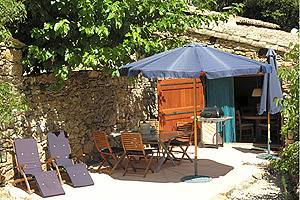 Gîte pour 4 personnes avec piscine in Goudargues, Région de Nîmes