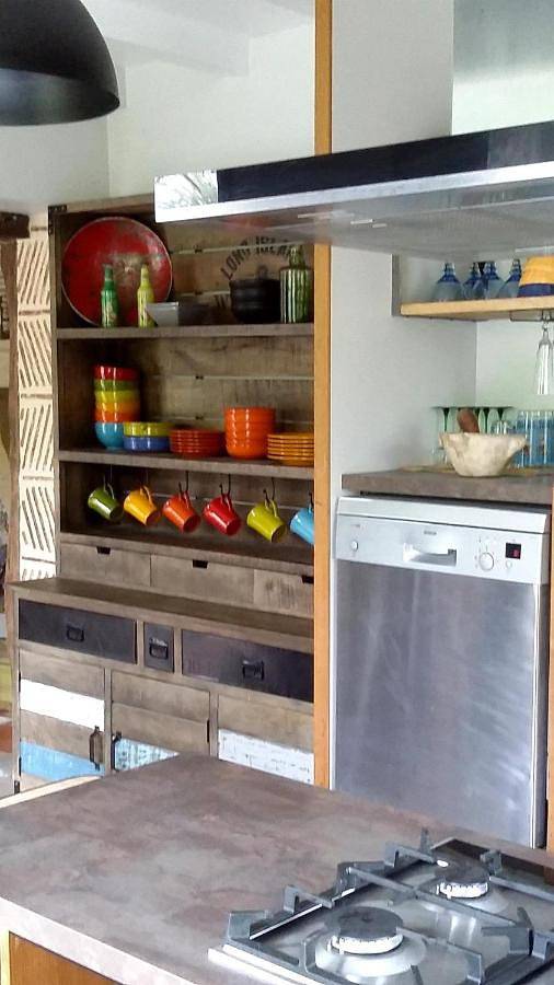 Location de vacances pour 6 personnes, avec vue sur le lac ainsi que jardin et vue à Singleyrac - 3