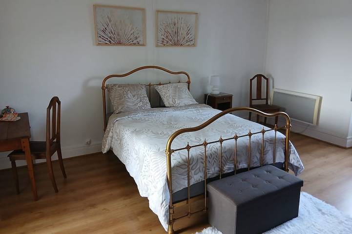 Location de vacances pour 6 personnes, avec jardin à Marcillat-en-Combraille - 2