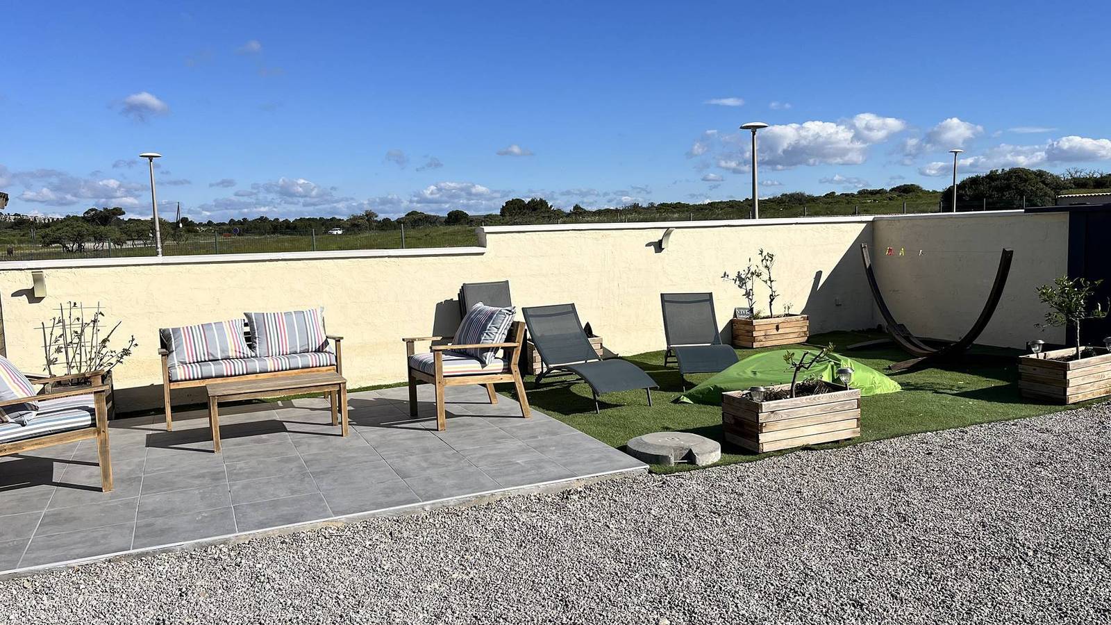 Location De Vacances pour 4 Personnes dans Saint Pierre la Mer, Fleury