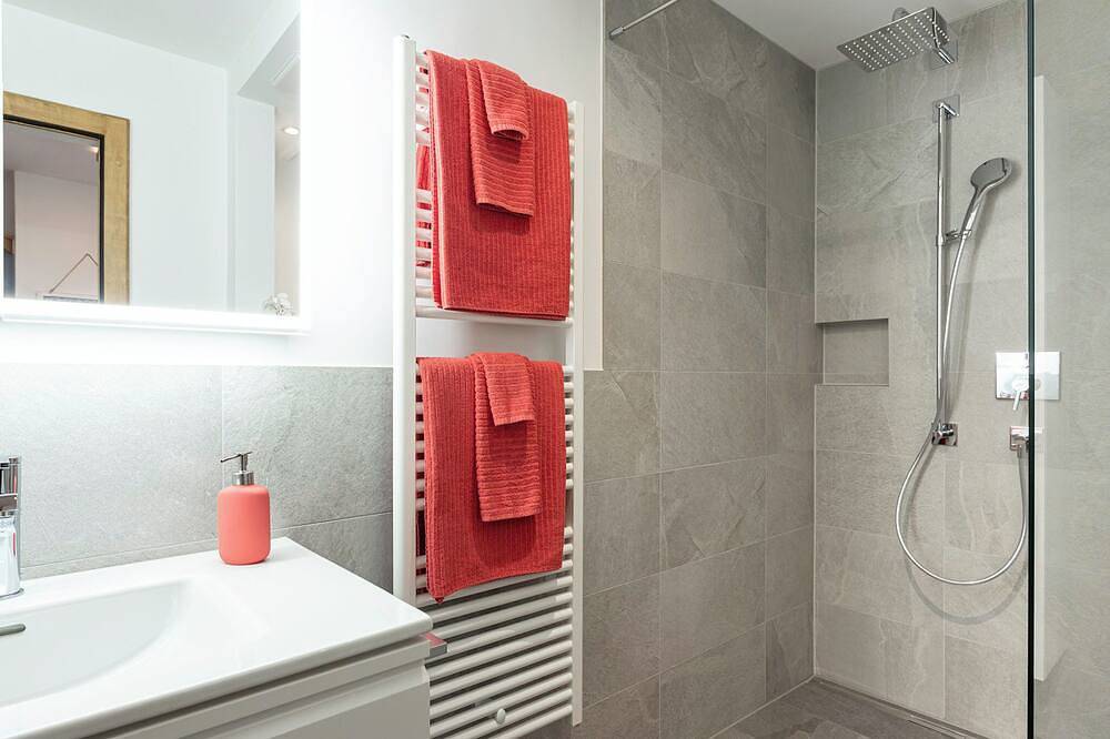 Ganze Wohnung, Bijou, Ladir, (Ladir). in Ladir, Alpenarena