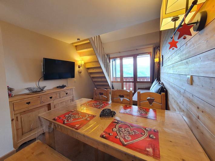 Ganze Wohnung, Charmantes Duplex für 8 mit Balkon, nahe an Pisten und Shuttle in La Plagne in Bellentre, La Plagne-Tarentaise