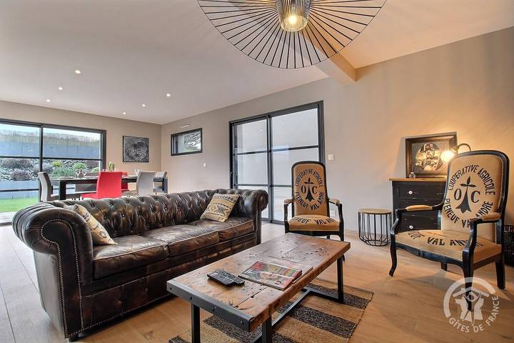 Gîte pour 6 personnes, avec Terrasse et Jardin dans Dahouët - 2