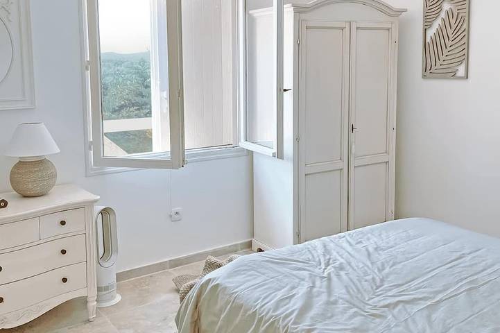 Location de vacances pour 9 personnes, avec jardin et terrasse à Rians - 2