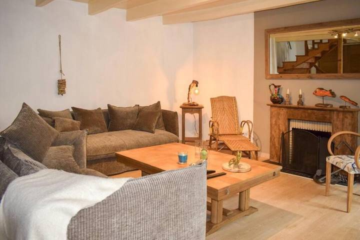 Location de vacances pour 6 personnes, avec jacuzzi ainsi que jardin et terrasse à Lanloup - 4