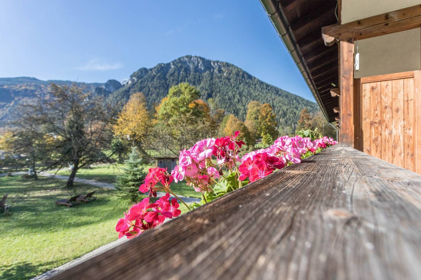Ganze Wohnung, Ferienwohnung "1 Apartment mit Balkon" mit Bergblick, Privatem Balkon und Wlan in Schönau am Königssee, Berchtesgadener Alpen