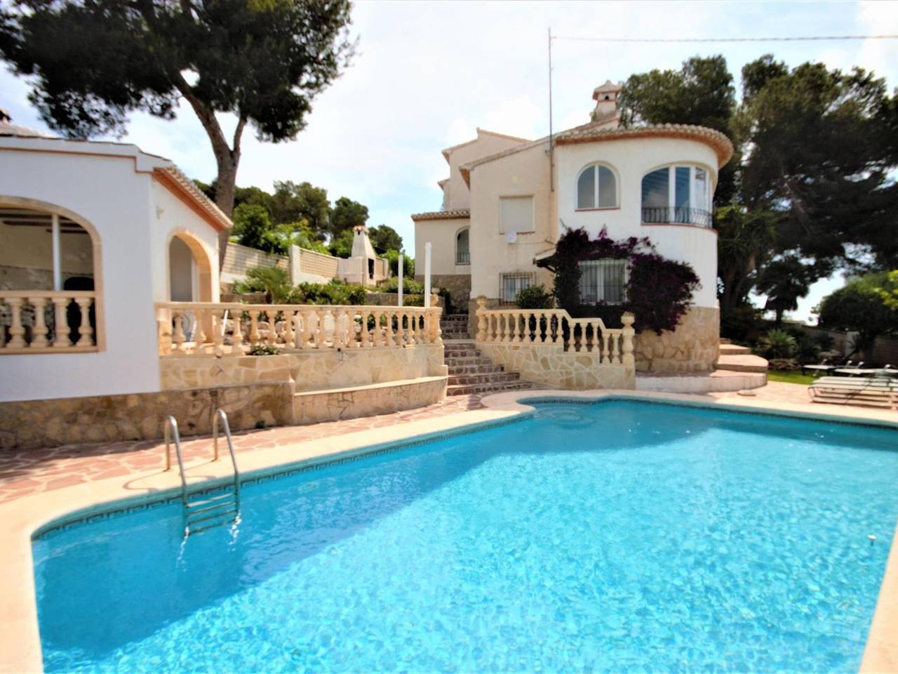 Villa íntima en Jávea con piscina privada y jardín para 8 pers. in Granadella, Jávea