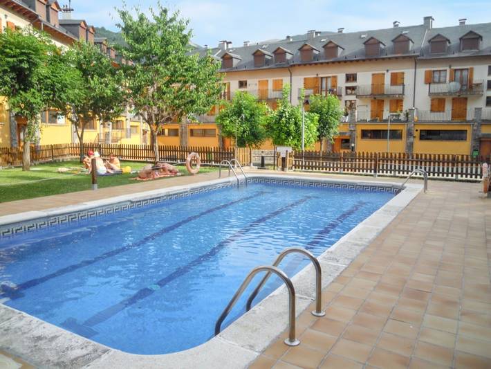 Holiday apartment for 3 people, with pool - 1
