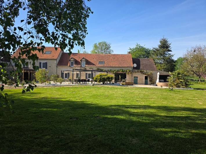 Location de vacances pour 11 personnes, avec jardin et jacuzzi, animaux acceptés dans Ri (Orne)