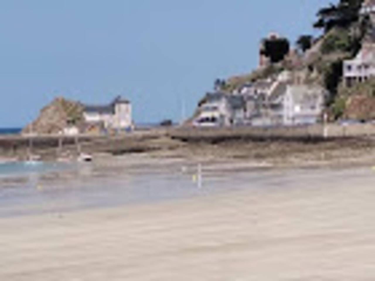 Appartement entier, Appartement à Dahouet avec vue sur le port in Dahouët, Pléneuf-Val-André