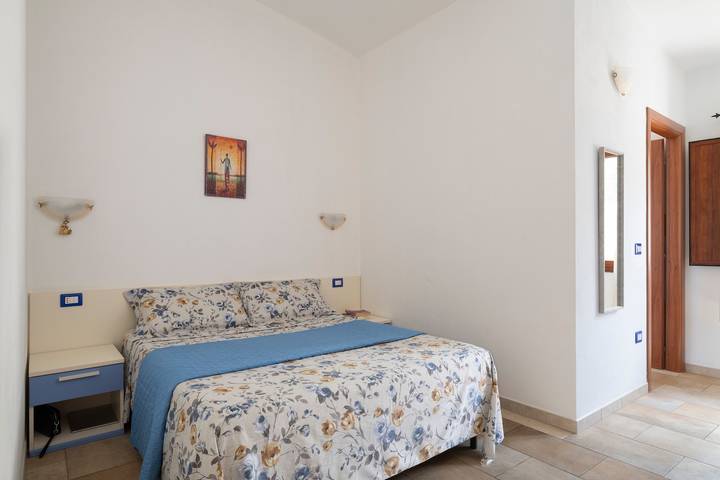 Gîte pour 3 personnes, avec jardin, adapté aux familles dans Cardedu - 3