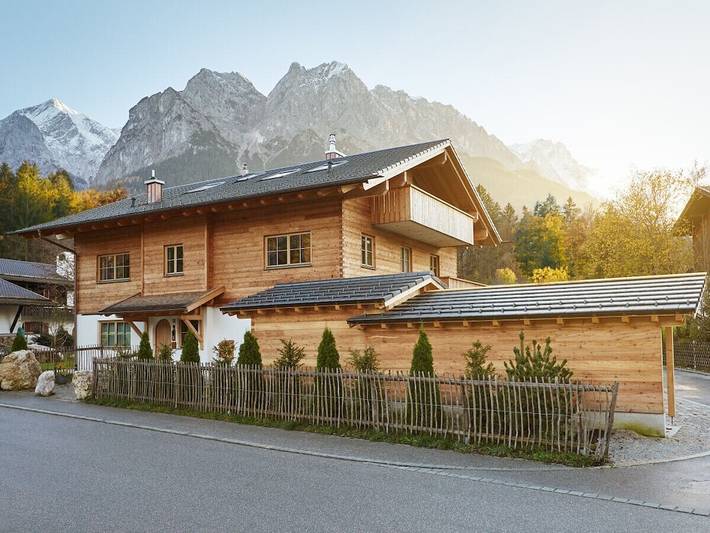 Chalet für 4 Personen, mit Terrasse und Garten sowie Sauna am Eibsee