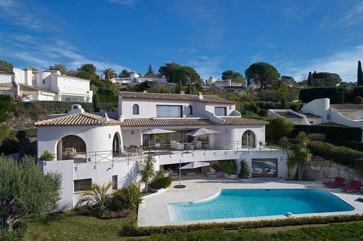 Villa pour 10 personnes, avec jardin et piscine à Mouans-Sartoux
