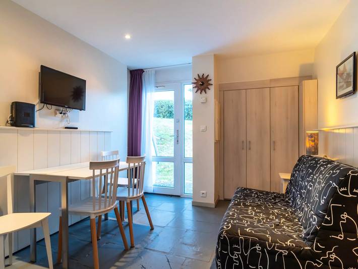 Location de vacances pour 4 personnes, avec terrasse dans Plage De La Falaise - 3