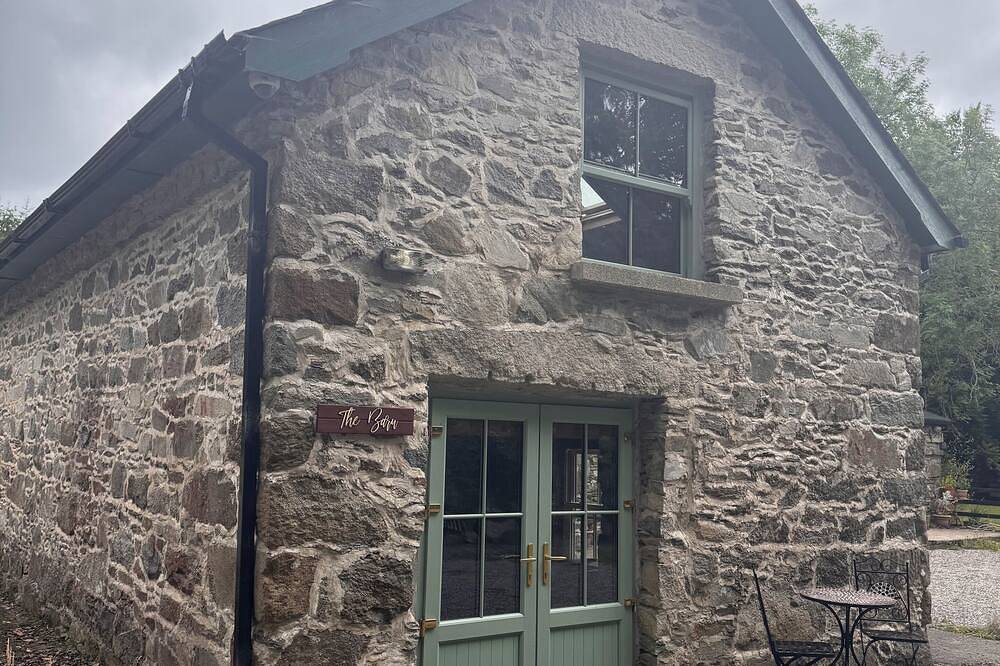 Enchanted 2Br converted stone Barn where nature & comfort meet. 1hr from Dublin. in County Wicklow