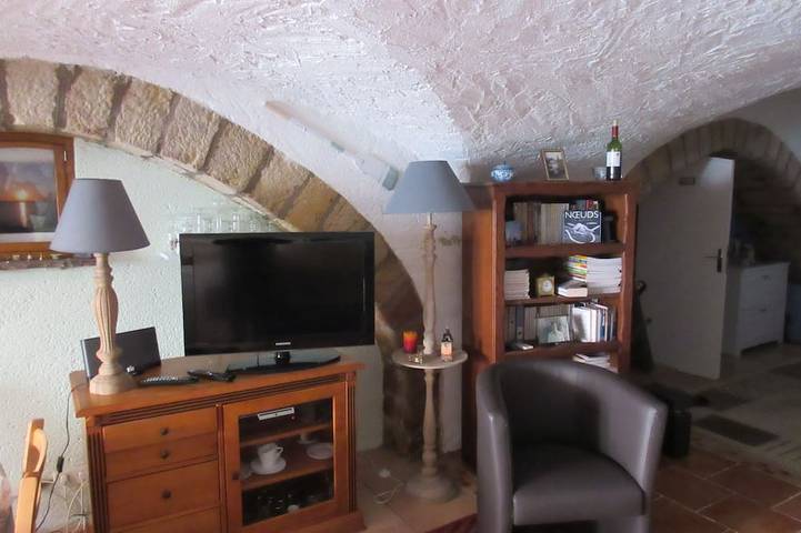 Gîte pour 5 personnes, avec terrasse à Saint-Rome-de-Tarn - 4