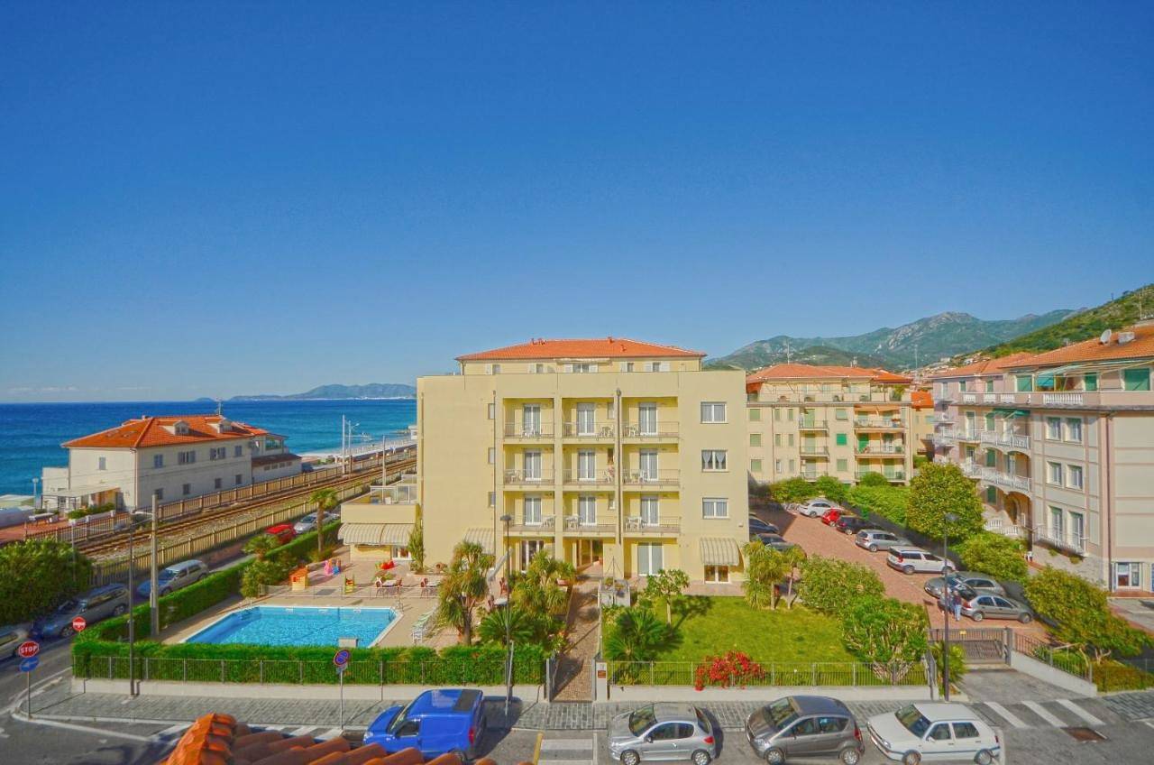 Residence Villa Gloria in Borgio Verezzi, Riviera di Ponente