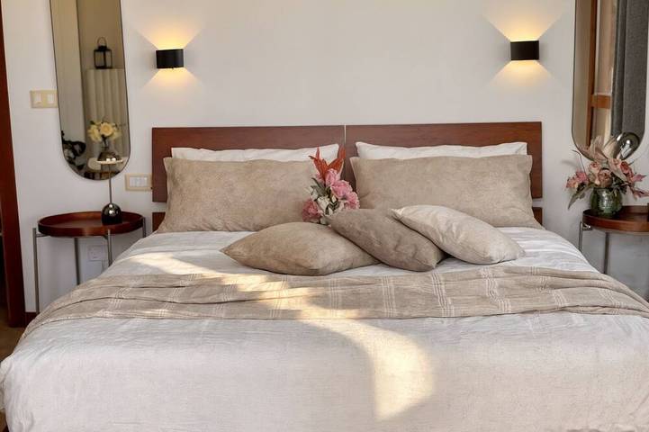 Apartamento entero, Elegant Penthouse La Balconata | Wellness Retreat & Castle View in Salsomaggiore Terme, Provincia de Parma