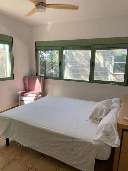 Casa rural para 10 personas, con Balcón y Jacuzzi además de Terraza y Jardín en Bétera - 2