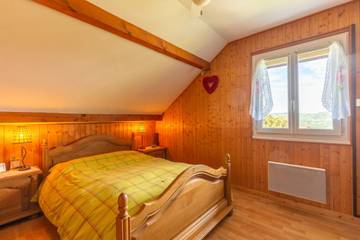 Maison d’hôte pour 2 personnes, avec jardin dans Auvergne-Rhône-Alpes