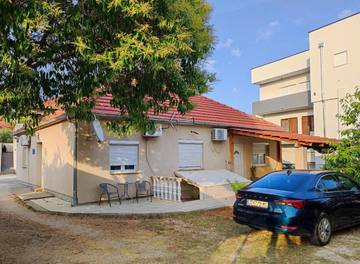 Maison d’hôte pour 2 personnes, avec jardin et vue dans Région de Zadar