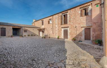 Finca in Manacor, Mallorcas Küste für 8 