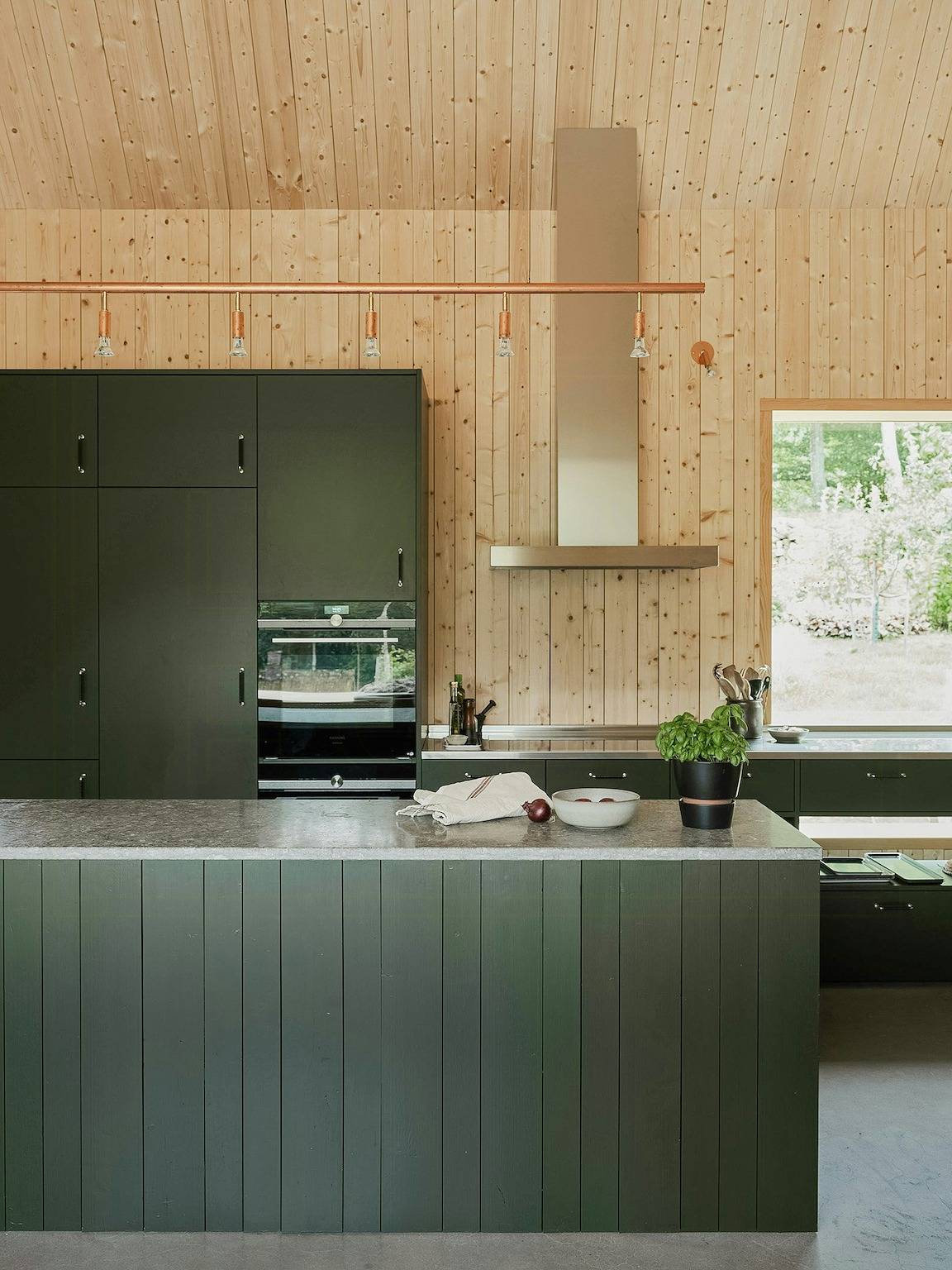 Designer-Bauernhof mit Sauna am Bach in den Buchenwäldern von Halland in Varberg, Halland