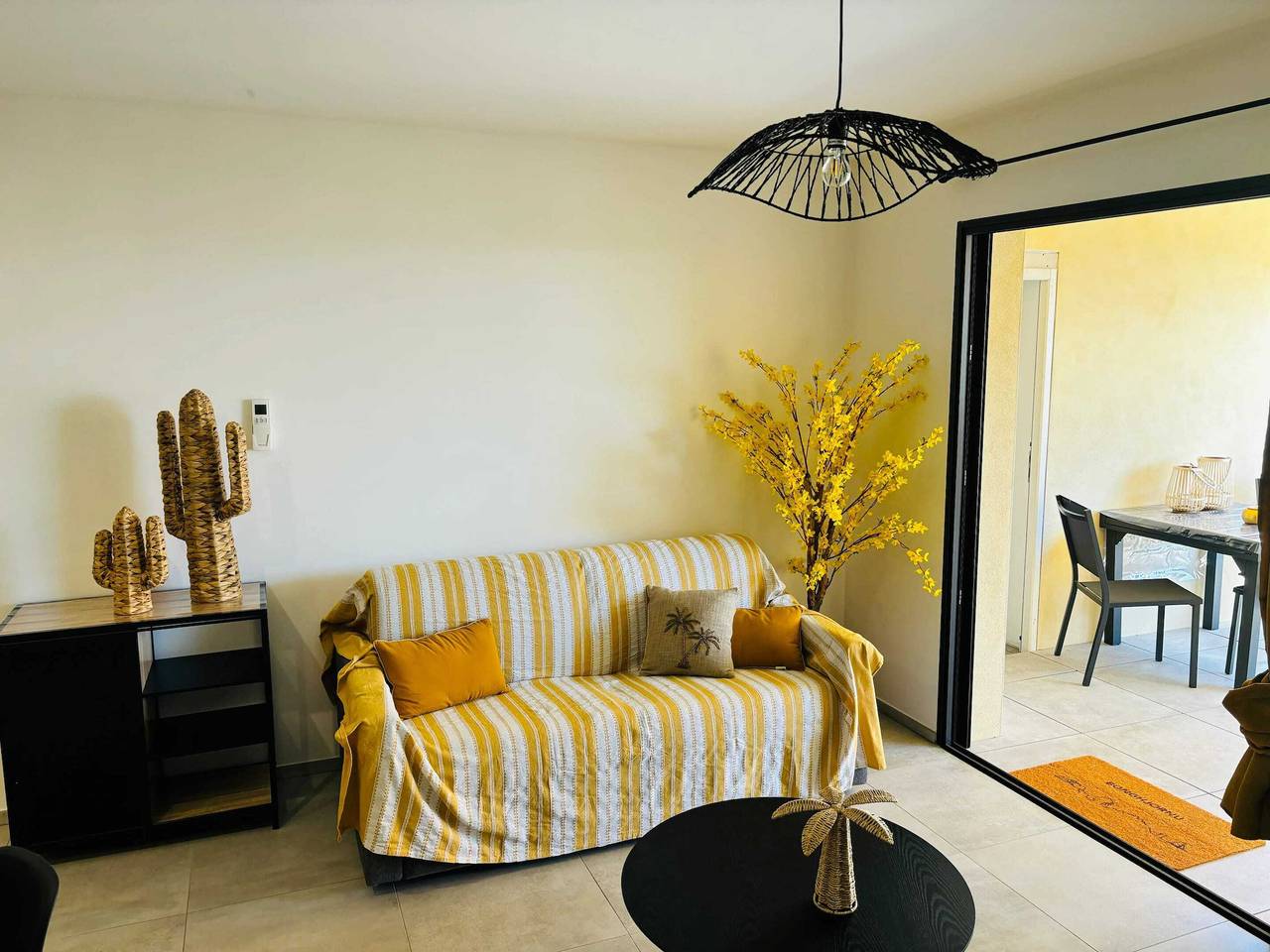 Appartement entier, Appartement moderne à Ajaccio de 45 m² avec terrasse vue mer in Ajaccio, France