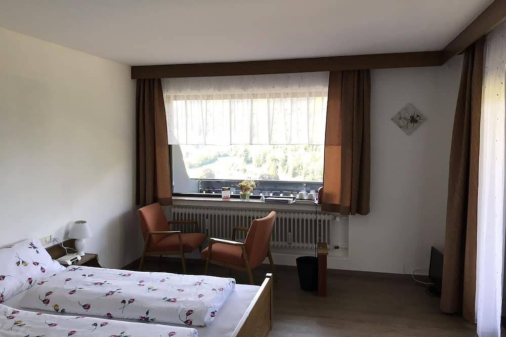 Quite double rooms with breakfast in Hornberg, Mittlerer Schwarzwald