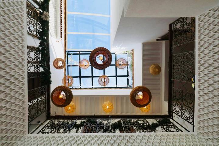 Chambre d’hôte pour 2 personnes, avec balcon et vue