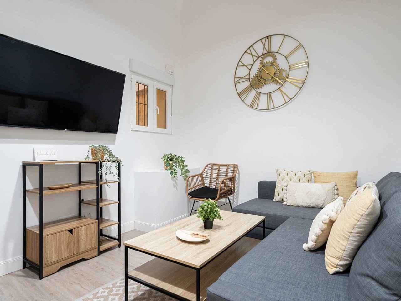 Apartamento entero, Apartamento acogedor - 4 pers. in Tetuán (desambiguación), Madrid