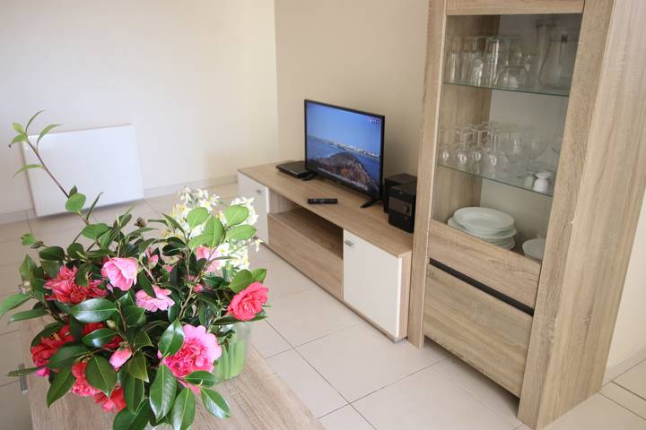 Gîte for 4 people, with terrace and garden - 1