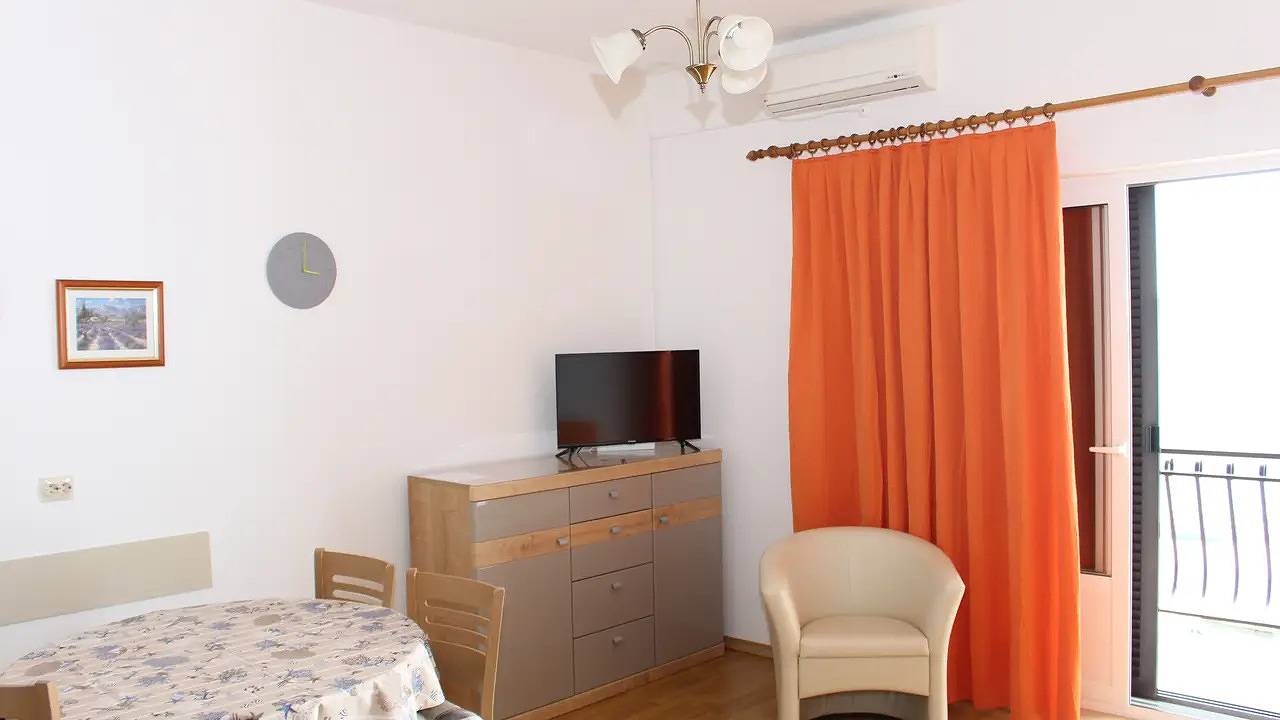 Entire holiday apartment, Ferienwohnung für 5 Personen (70 m²) in Podgora in Podgora, Makarska Riviera