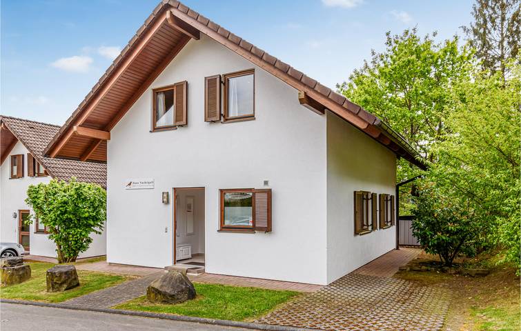 Ferienhaus für 8 Personen, mit Terrasse und Garten in Kirchheim - 3