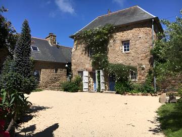 Gîte pour 5 personnes, avec jardin à Pleumeur-Gautier