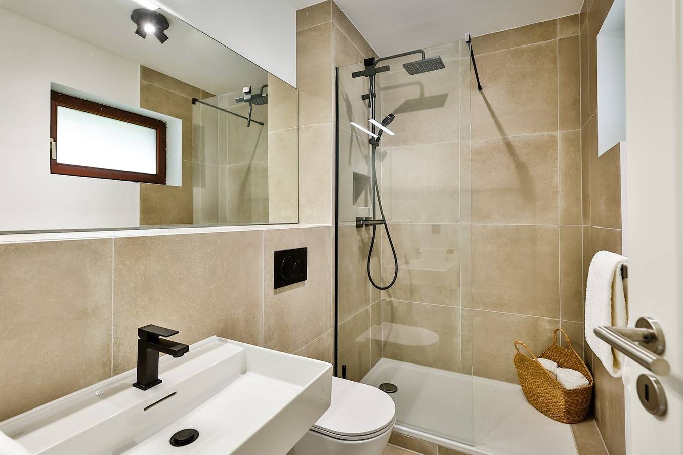 Ganze Wohnung, Lille - modern, ebenerdig mit Terrasse in Wenningstedt, Sylt