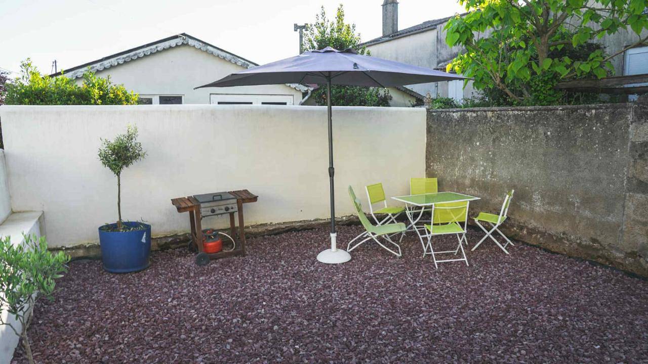 Two-Bedroom House in La Châtaigneraie, Fontenay-le-Comte