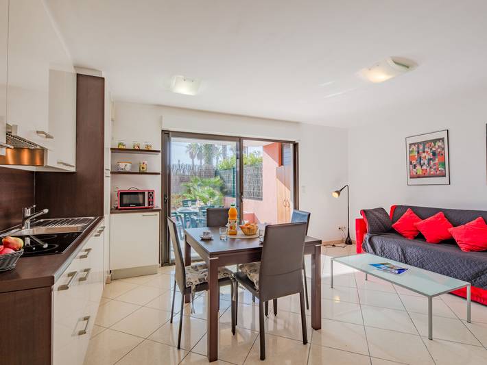 Gîte pour 4 personnes, avec terrasse à Fréjus - 4