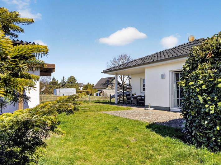 Karlshagen, Ferienhaus am Deich in Karlshagen, Usedomer Norden