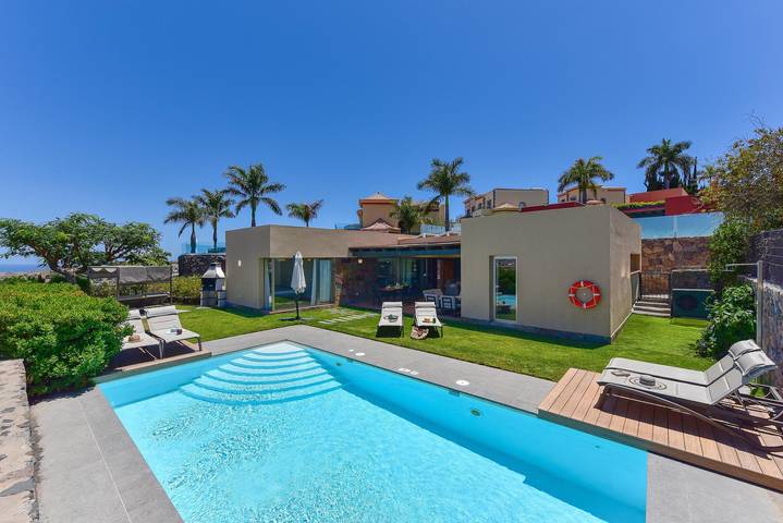 Holiday rental for 6 people, with garden and terrace in Salobre